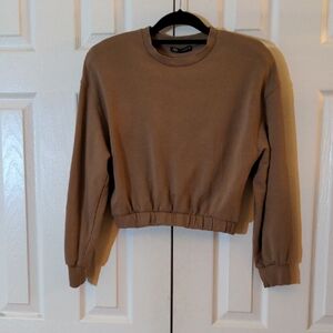 Zara Beige Knit Top size M crop sweatshirt